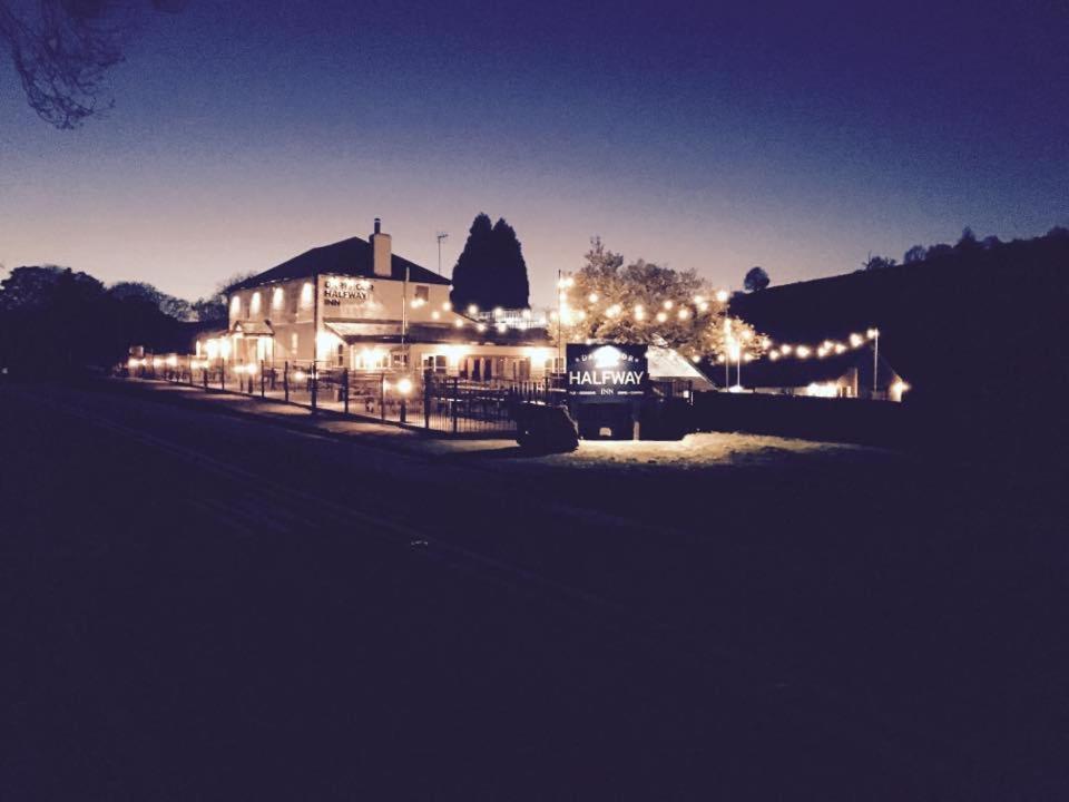 Dartmoor Halfway Inn نيوتن أبوت المظهر الخارجي الصورة